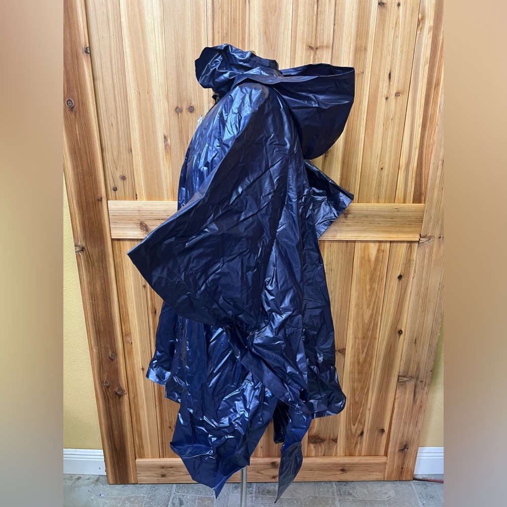 Totes purple rain poncho - Picture 5 of 7